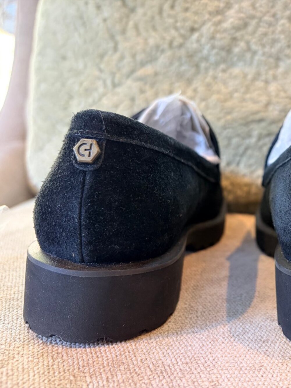 Cole Haan Newburg Lug Sole Penny Loafer, Black Suede Size 5.5 - Picture 9 of 9